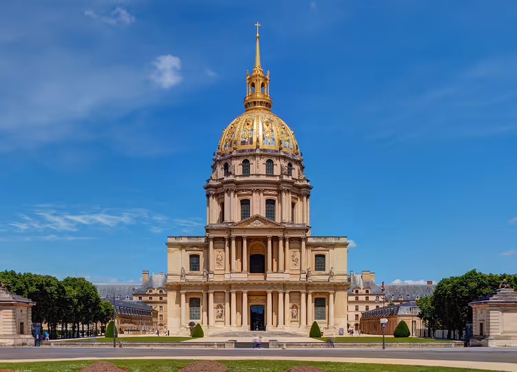 Vergulde koepel van Les Invalides in Parijs