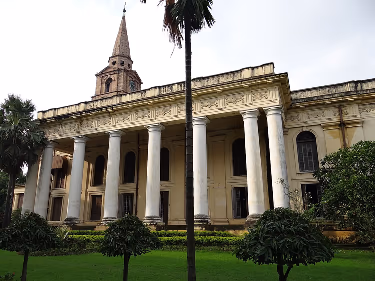 St. John's Church in Kolkata met zuilen