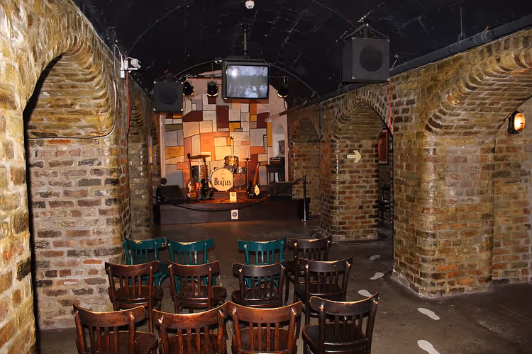 Rekonstruksjon av Cavern Club på The Beatles Story-museet