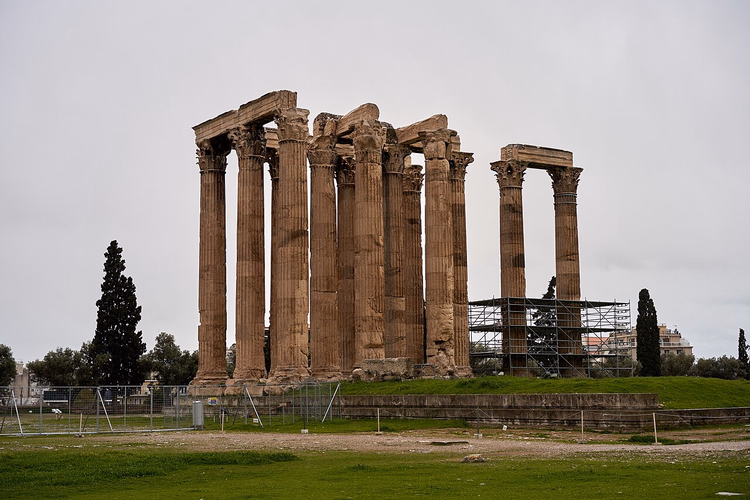 Zuilen van de Tempel van de Olympische Zeus in Athene