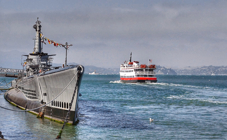 Ubåten Pampanito ved sin fortøyning i San Francisco Bay