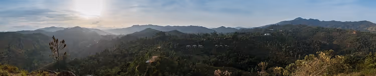 Vistas desde el Pico de Adán Pequeño en Ella