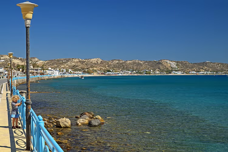 Utsikt over havet fra strandpromenaden, Kos, Hellas