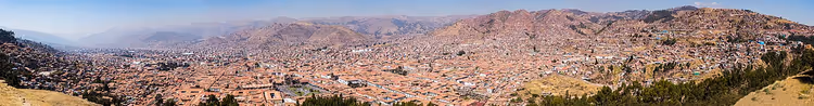 بانوراما لمدينة كوسكو في جبال بيرو