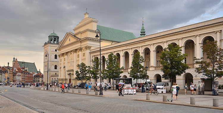 Gevel van de Sint-Annakerk aan de Krakowskie Przedmieście