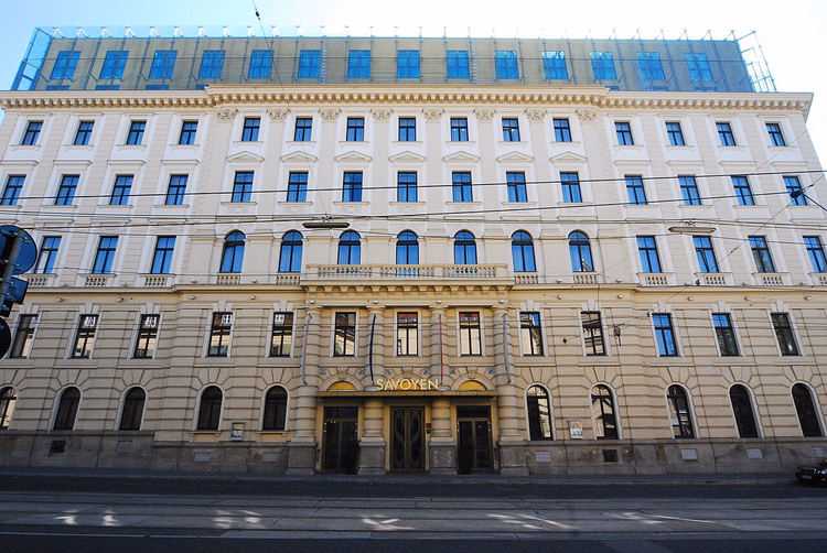 Fasaden til Savoyen Hotel i Rennweg