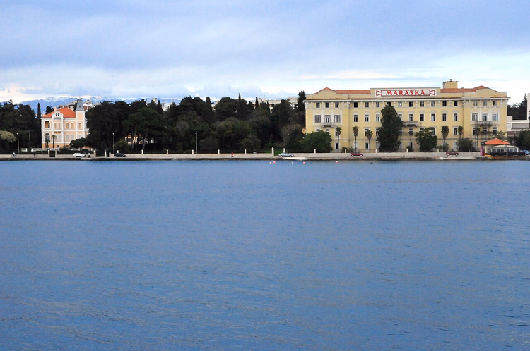 Maraska-fabrikkbygget ved Zadar-stranden