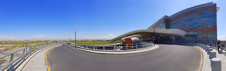 Terminal dell'aeroporto Zvartnots a Yerevan