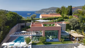 Villa üürimine Saint-Jean-Cap-Ferratis: kuidas valida maja suurele seltskonnale