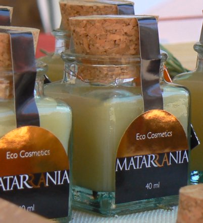 Burkar med spanska Matarrania ekokosmetika med korklock