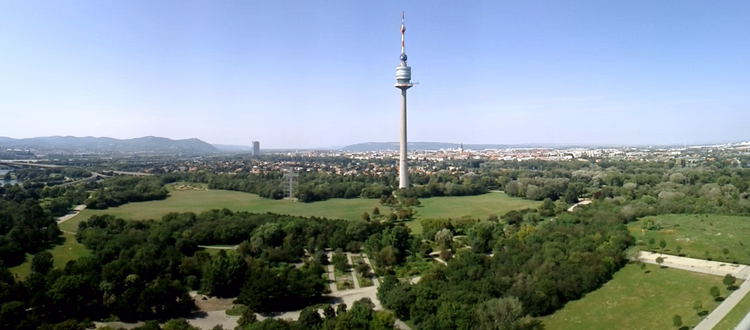 Donaupark med Donautårnet sett ovenfra