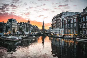 Amsterdam: Grachten, Museen und Boutique-Hotels im Stadtzentrum