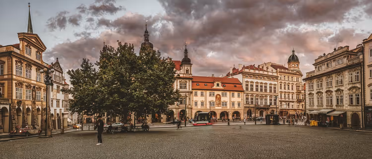 3-Sterrenhotels in het centrum van Praag: 14 opties dicht bij de bezienswaardigheden