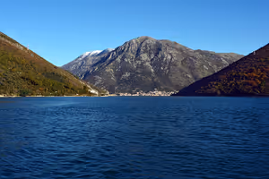 Bucht von Kotor: zwei Wege zur Festung San Giovanni und was es in der Nähe zu sehen gibt