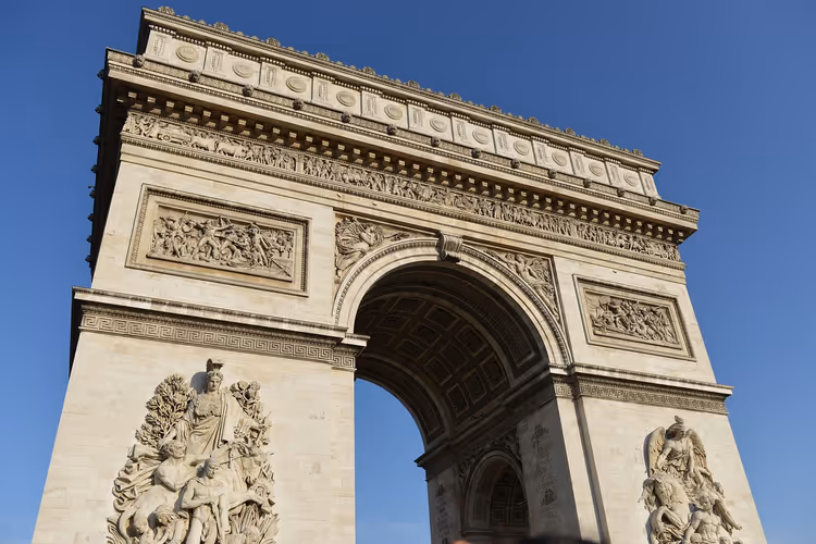 Arc de Triomphe: Ticketpreise für den Aufstieg 2026 und Öffnungszeiten