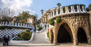 Barselona'daki Park Guell: 18 € online bilet ve metrodan güzergah