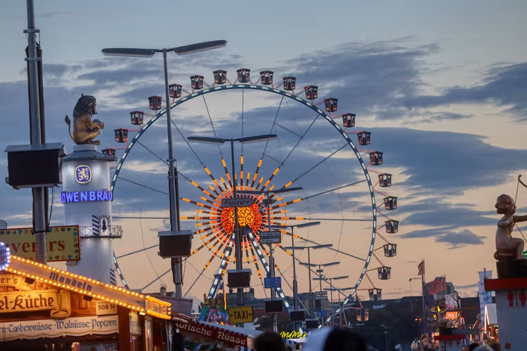 Oktoberfest 2026: data, bierprijzen en regels voor bezoekers