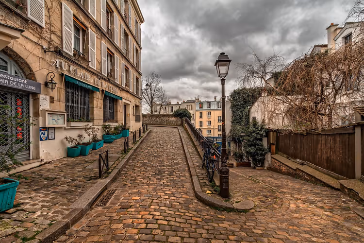 Bir günde Montmartre: Sacre-Coeur'den Moulin Rouge'a rota