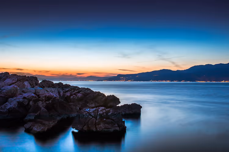 Brac adası: Zlatni rat plajı, Vidova gora ve Pustinja Blaca keşiş manastırı
