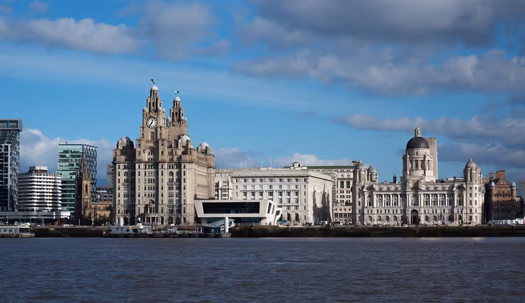 Liverpool på én dag: dokkene, The Beatles Story og town hall