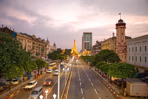 Yangon in één dag: Shwedagon Pagoda, markten en de oude stad