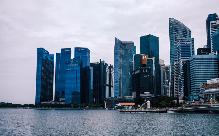 Kiedy jechać do Singapuru: sucha pora, deszcze i święta 2026
