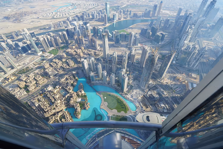 Sentrum av Dubai skyline fra Burj Khalifa