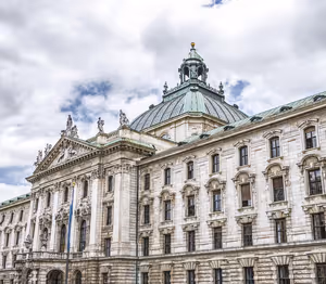 München an einem Tag und 20 €: kostenlose Orte und günstige Mittagessen