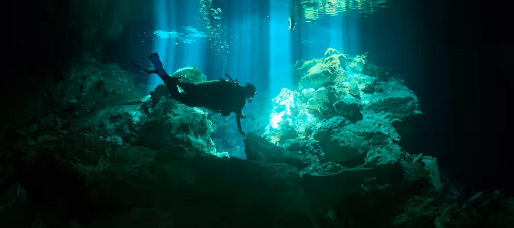 Yonaguni-monument: door mensen gemaakt of een spel van de natuur