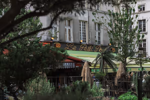 Paris'te Latin çeyreği: Pantheon, Sorbonne ve Saint-Germain kafeleri arasında yürüyüş rotası