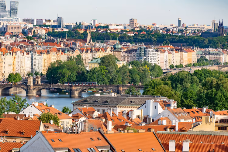 Praag met de bus: wat je moet zien en hoe je tickets krijgt