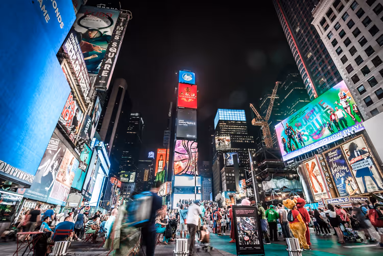 New York'ta Times Square: neler görülür ve ne zaman gelinir