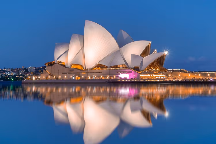Sydney Opera House i solnedgang