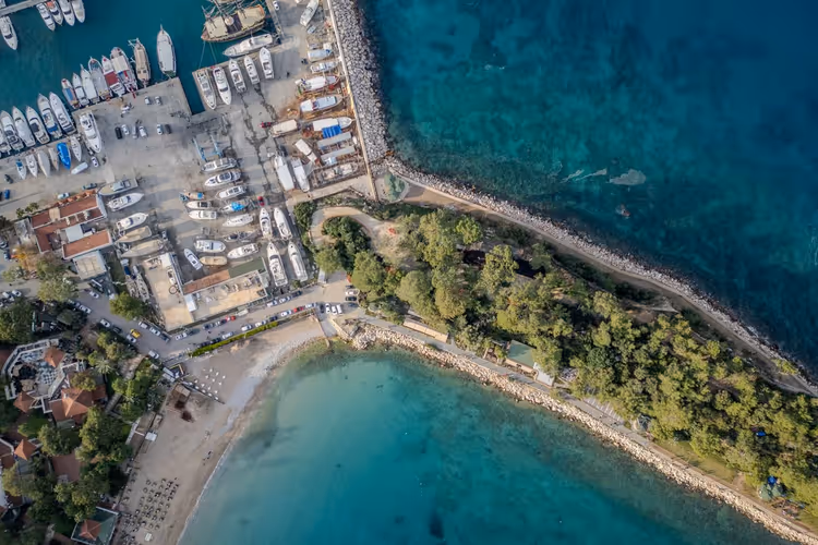 Marina und Halbinsel von Kemer, Luftaufnahme