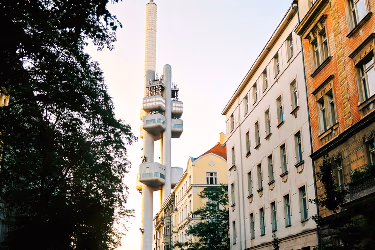 Žižkov-Fernsehturm in Prag