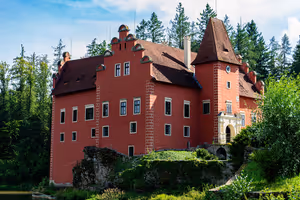 🏛️ Château de Červená Lhota : horaires, prix des billets et comment s'y rendre depuis Prague