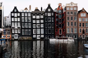 Wat te zien in het centrum van Amsterdam: 7 stops te voet vanaf het station