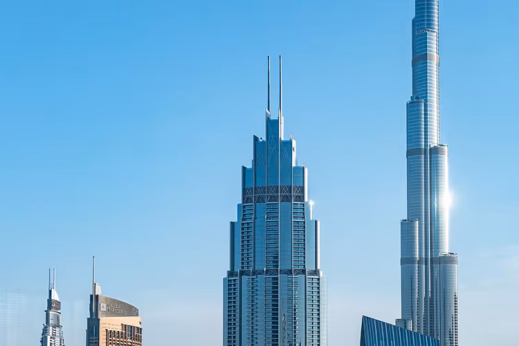 Skyskrapere i Dubai på en klar dag