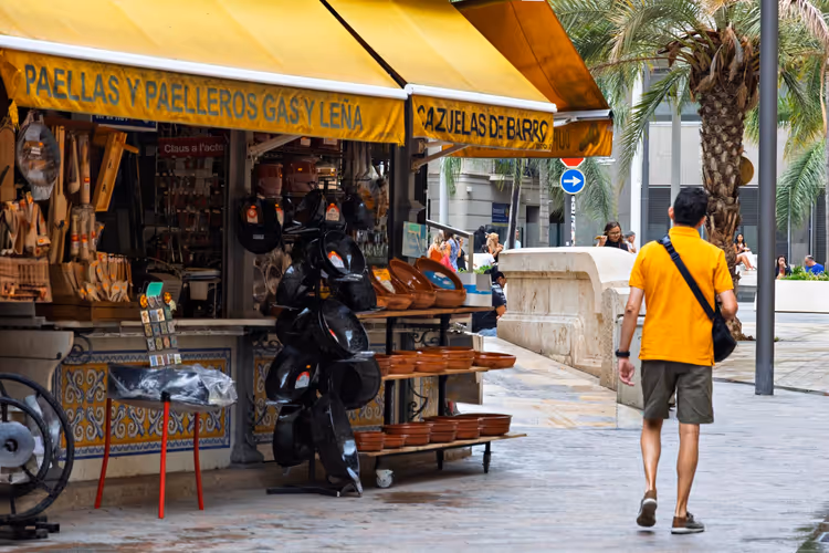 Vad du kan ta med hem från Barcelona: 20 souvenirer som inte hamnar i en låda