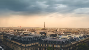 Yürüyerek bir günde Paris: katedralden Eyfel Kulesi'ne sekiz durak