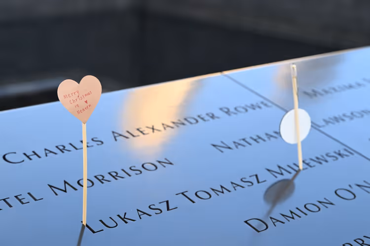 9/11-Minnesmerket i New York: åpningstider, billetter og hva du kan se