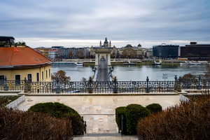 Szechenyi-Bad im Winter: Dampf, beste Zeit und Tickets ohne Anstehen