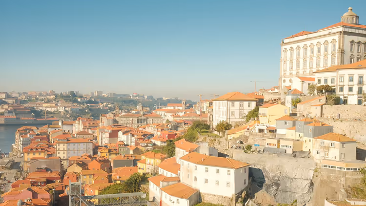 Porto på én dag: 20 stopp, priser og åpningstider 2026