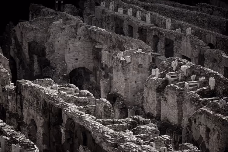 Roma'daki Caracalla Hamamları: biletler, saatler ve görülmesi gerekenler