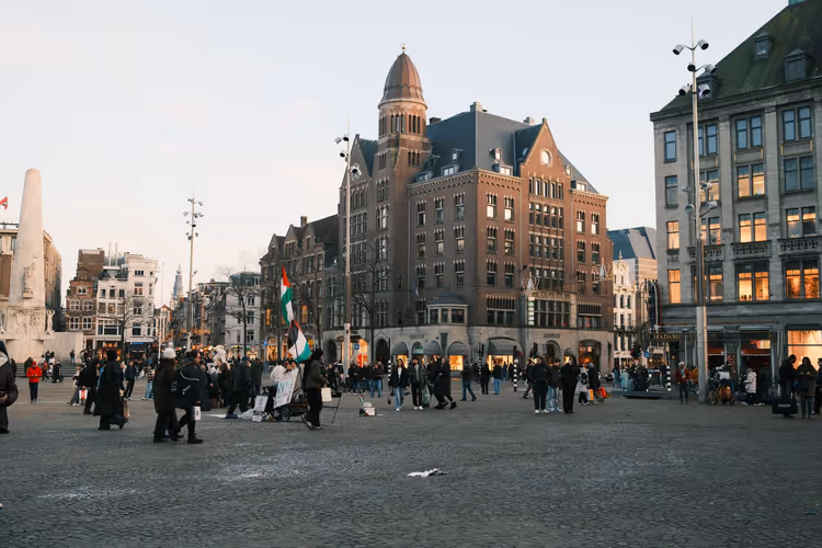 Sinterklaas aux Pays-Bas : quand il arrive et ce que l'on offre le 5 décembre