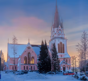 Finlandiya'nın 25 ana cazibe merkezi: kaya kilisesinden Lapland'a