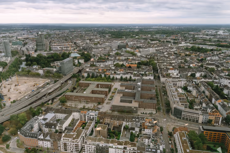 Düsseldorf'u bir günde keşfedin: Schloss Benrath'tan Neanderthal Müzesi'ne 20 durak