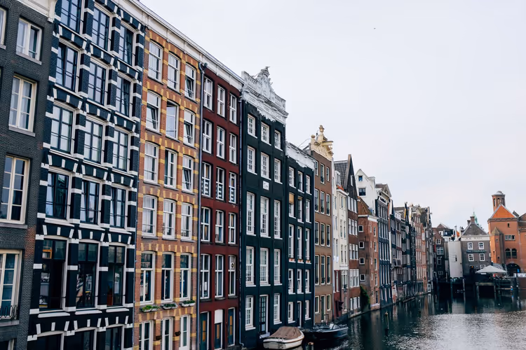 Amsterdam'da 3 gün: gün gün gezi programı, müze ve kanal turu biletleri