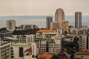 Pattaya'da denize sıfır 20 otel: plaj, aile ya da eğlence için hangisini seçmelisiniz