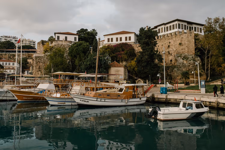 Eén dag in Antalya: Kaleiçi, Konyaaltı strand en de mooiste uitzichten